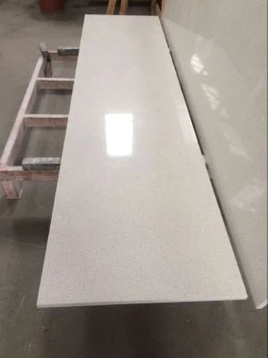 Topiau Tabl Gwyn Quartz